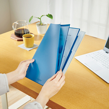 ライオン事務器 ハードメモホルダー TERENE(テレネ) A4 レッド HH-63P 1冊